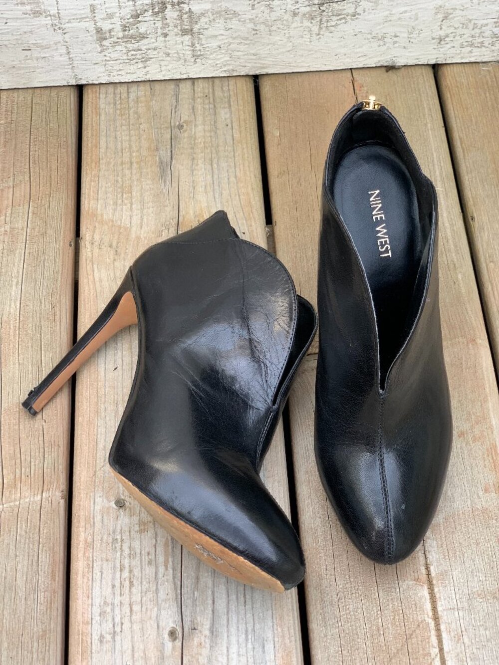 Nine West Booties Ankle Boots 9 Black Leather Gold Zip Nero High Stiletto Shoes